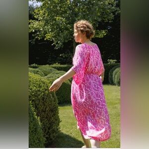 NWT $220 ZILCH Amsterdam Vibrant Pink Rayon Midi Dress